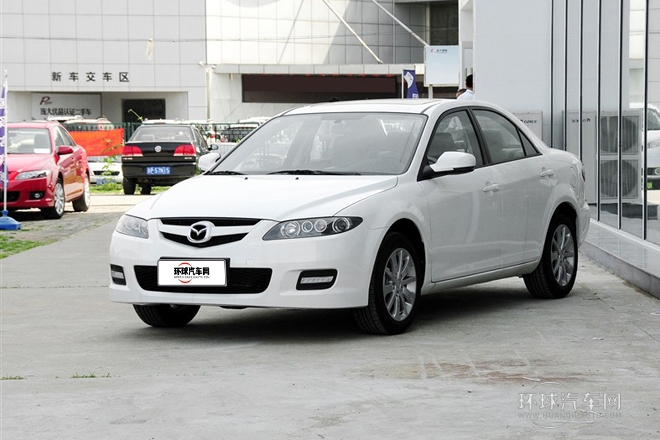 2013款 2.0L 自動時尚型