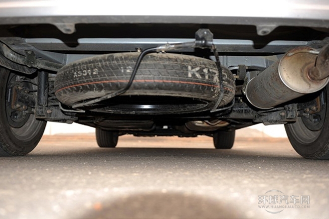 2012款 2.0L 自動(dòng)旗艦型7座