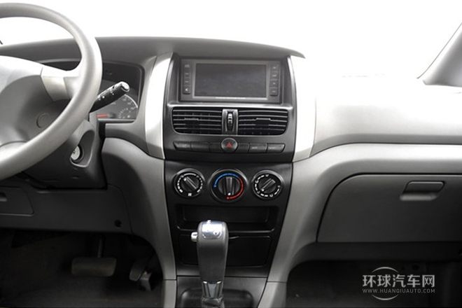 2012款 2.0L 自動旗艦型7座