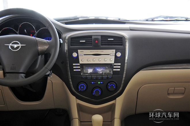 2014款 1.6L 自動7座樂享版