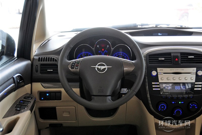 2014款 1.6L 自動(dòng)7座樂享版