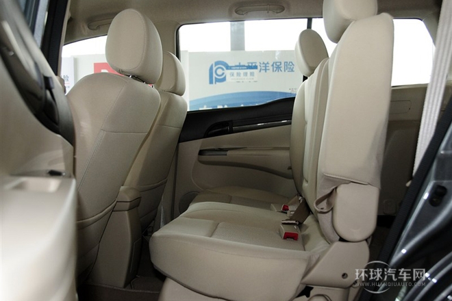 2014款 1.6L 手動(dòng)7座創(chuàng)想版