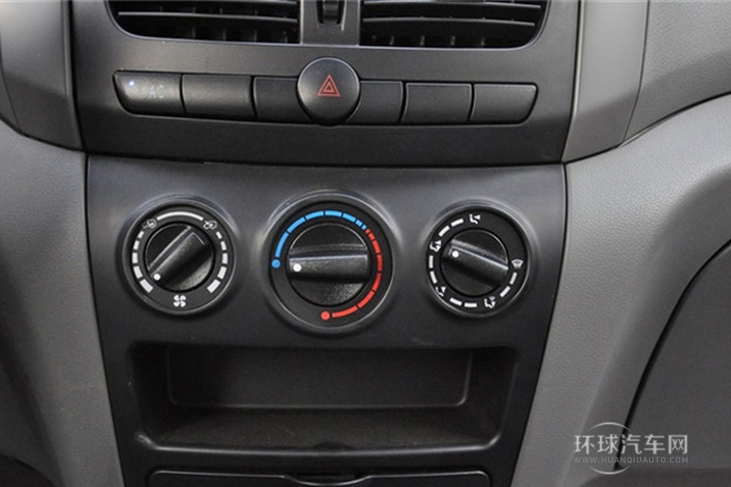 2011款 1.6L 手動(dòng)商用型5座