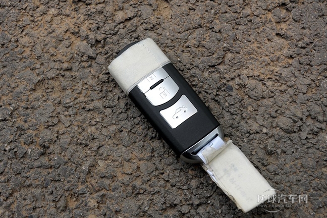 2014款 2.0L 藍(lán)天時(shí)尚版