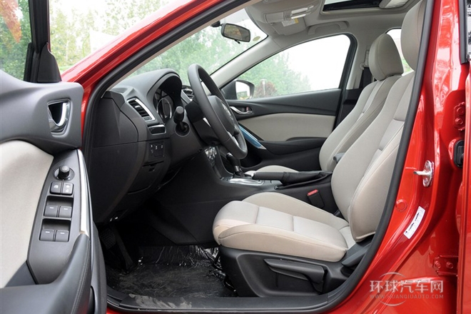 2014款 2.0L 藍天時尚版