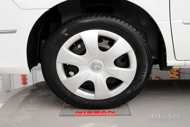 2011款 1.6L 手動實用型7座