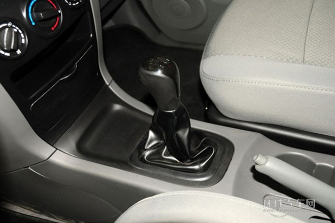 2011款 1.6L 手動實用型7座