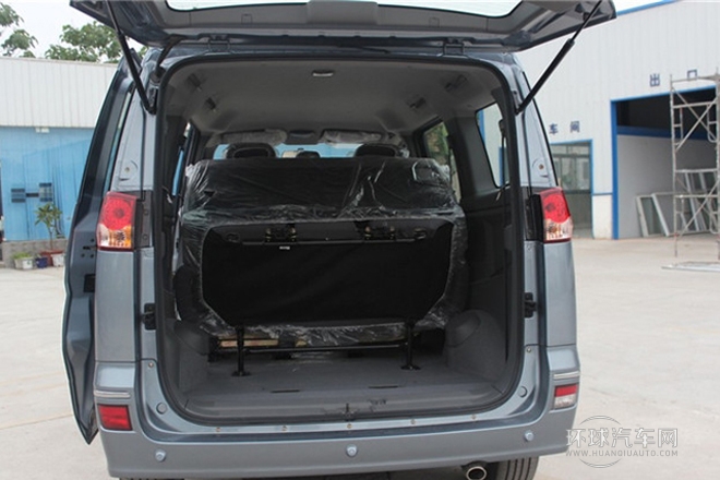 2011款 1.6L 手動豪華型7座