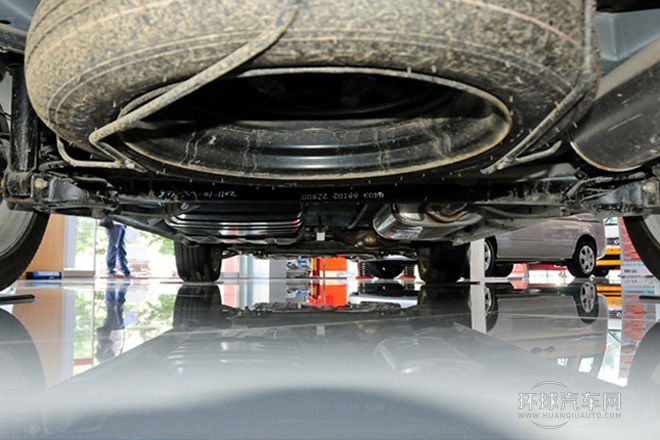 2011款 2.0L 手動舒適型7座