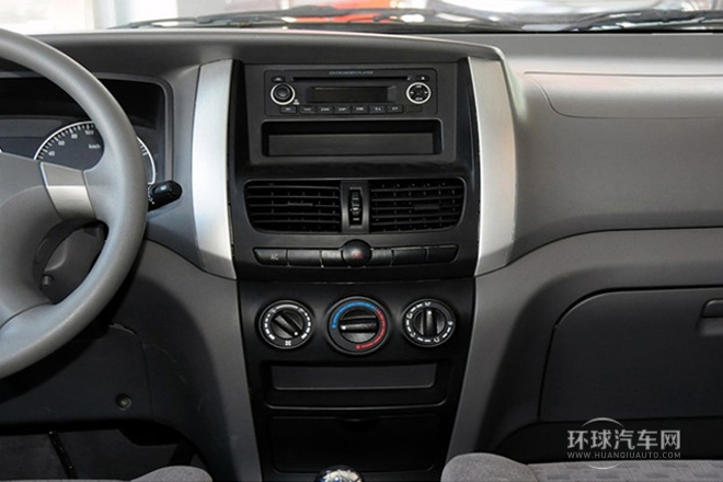 2011款 2.0L 手動舒適型7座