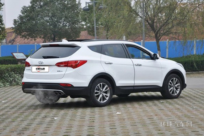 2013款 改款 3.0L 四驅(qū)舒適導(dǎo)航版 歐V