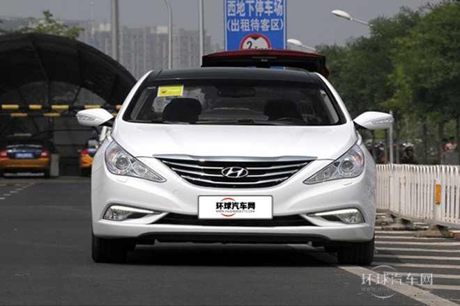 2014款 2.4L 自動(dòng)頂級(jí)版 國(guó)IV