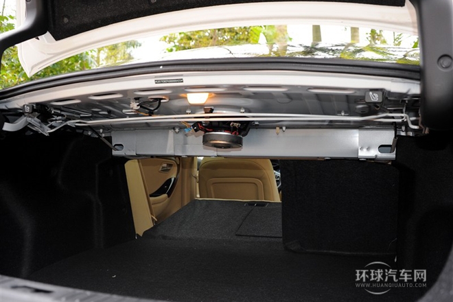 2014款 2.0L 自動豪華型