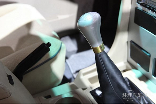 2014款 2.5T柴油四驅(qū)DK4B