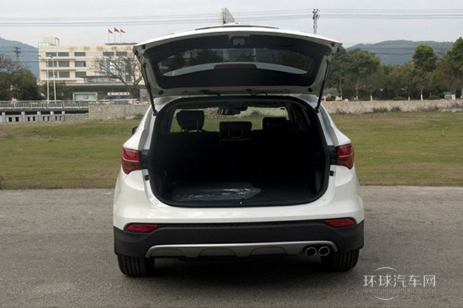 2013款 改款 3.0L 四驅旗艦版 歐IV