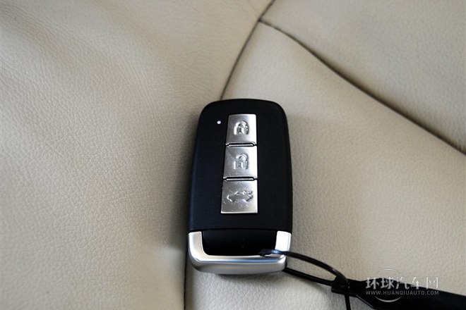 2014款 2.0L 手動舒適型