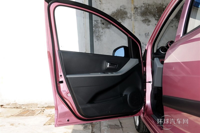 2013款 1.0L 手動20周年限量版