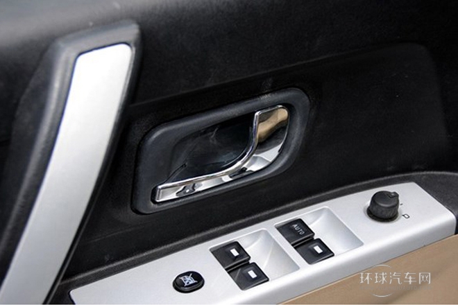 2011款 2.5T柴油兩驅DK4A