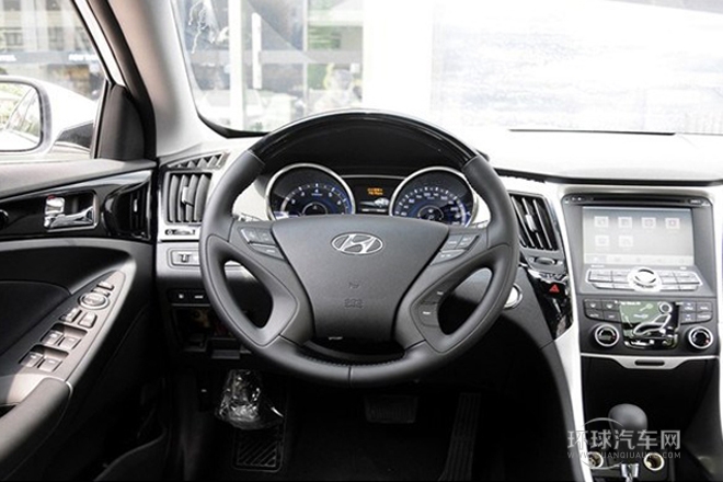 2014款 2.4L 自動豪華版 國V