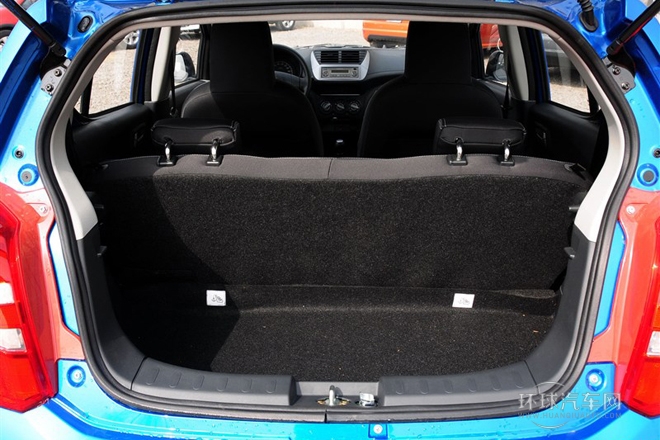 2013款 1.0L 手動舒適型