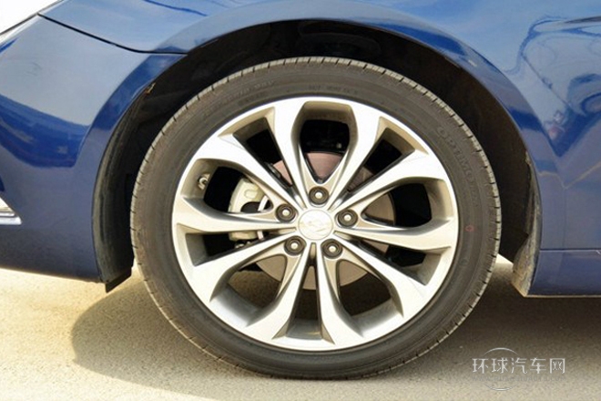 2014款 2.4L 自動頂級版 國V