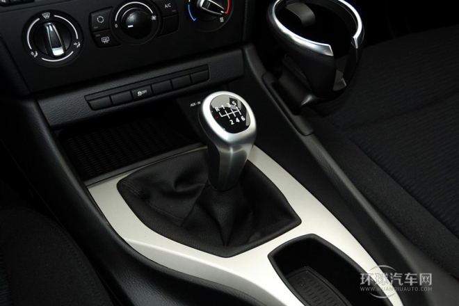 2013款 sDrive18i 手動型