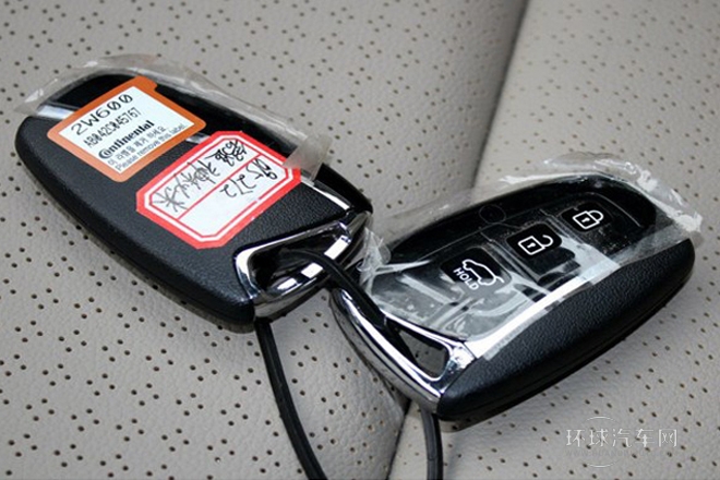 2013款 改款 3.0L 四驅(qū)舒適導(dǎo)航版 歐IV