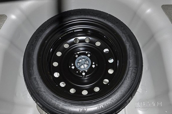 2013款 2.0L 自動(dòng)時(shí)尚版