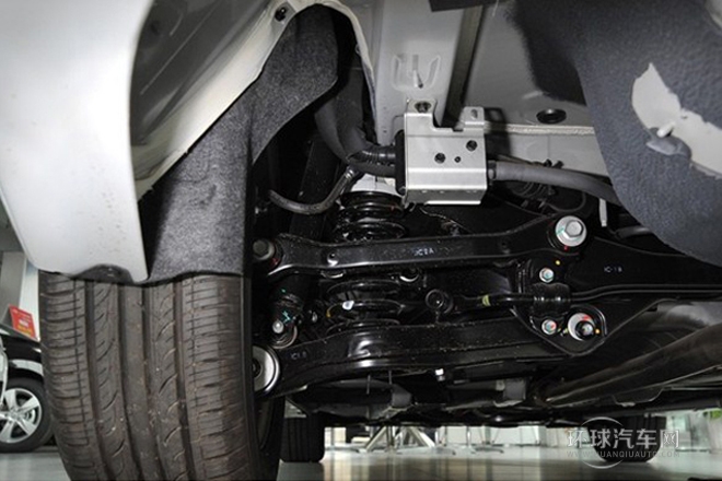 2013款 2.0L 自動時尚版