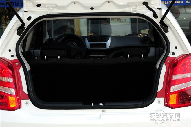 2013款 1.0L 手動實用型