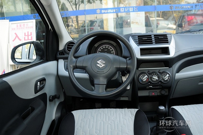 2013款 1.0L 手動實用型