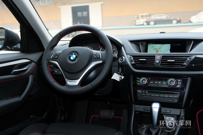 2013款 sDrive18i 運動設(shè)計套裝