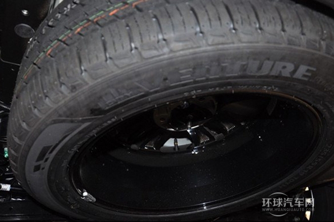 2013款 改款 3.0L 四驅舒適版 歐IV