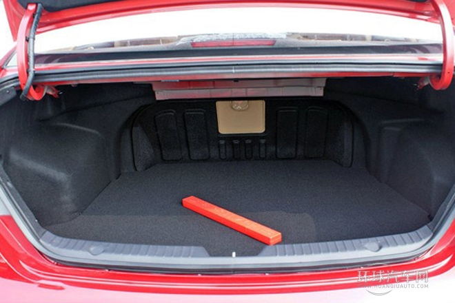 2014款 2.0L 自動豪華版