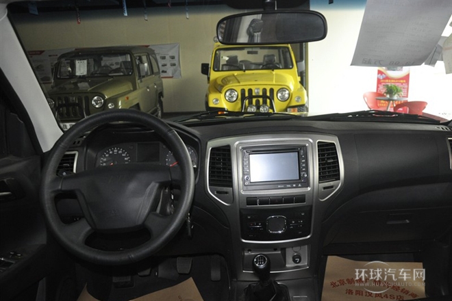 2011款 2.4L 四驅(qū)精英豪華版