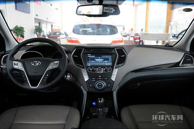 2013款 2.2T 四驅旗艦版 7座
