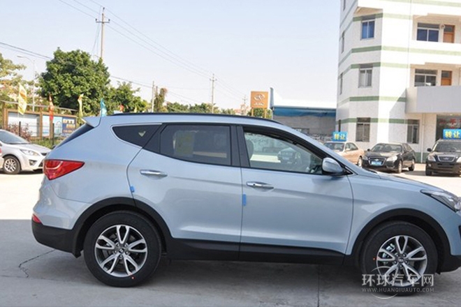 2013款 2.2T 四驅旗艦版 7座