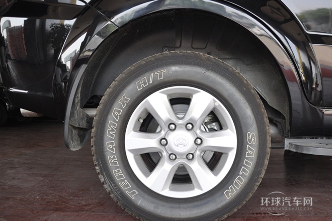 2011款 2.4L 四驅精英舒適版