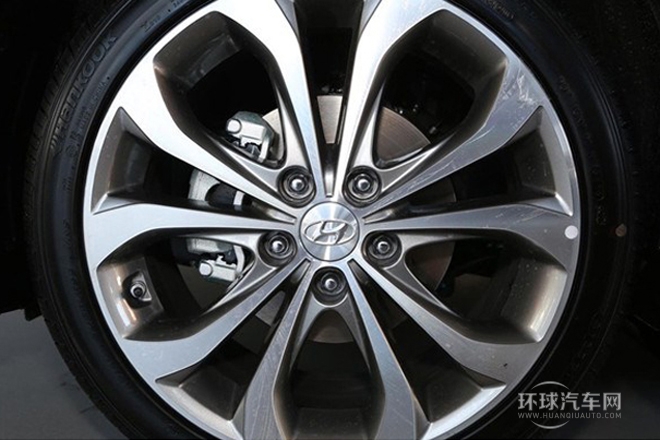 2013款 2.0L 自動(dòng)至尊版