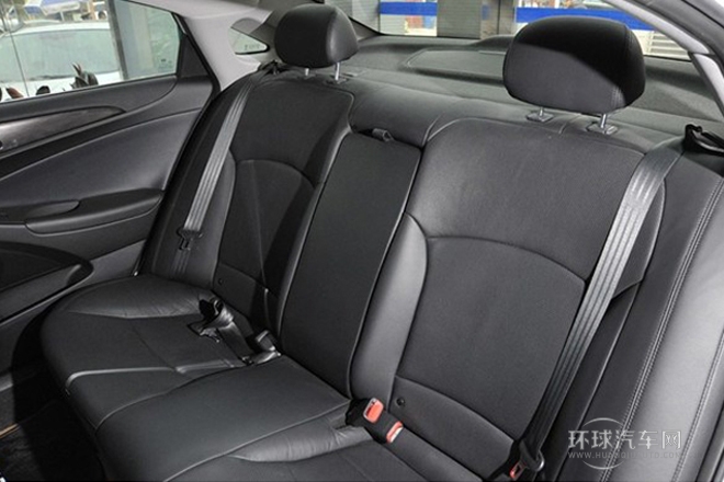 2013款 2.0L 自動(dòng)至尊版