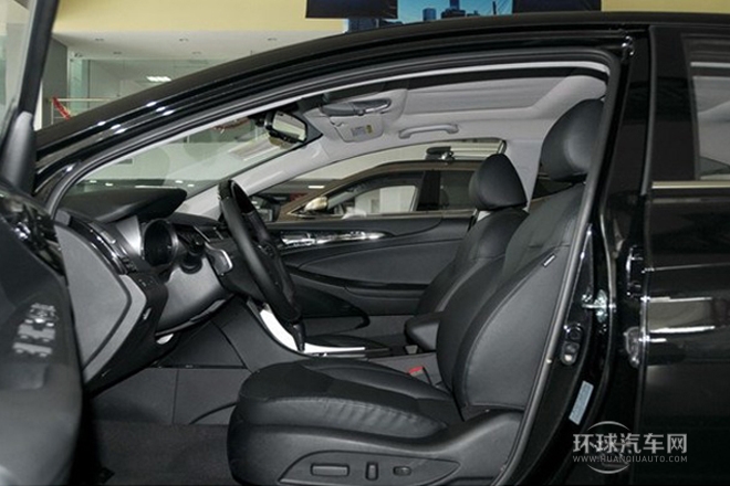 2013款 2.0L 自動至尊版