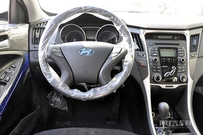 2013款 2.0L 自動至尊版