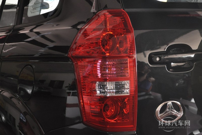 2011款 2.4L 四驅精英舒適版