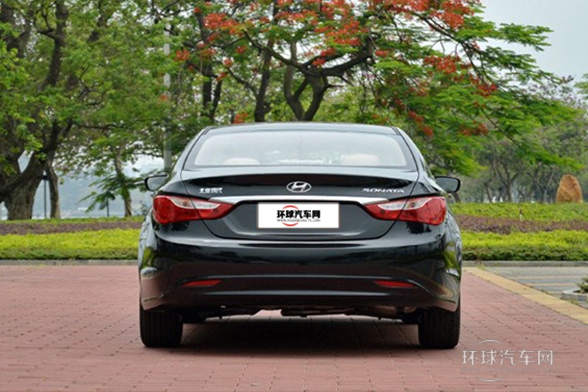 2013款 2.0L 自動(dòng)至尊版