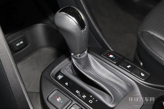 2013款 2.2T 四驅(qū)尊享版 7座