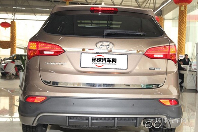 2013款 2.2T 四驅尊享版 7座