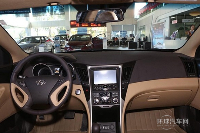 2013款 2.0L 自動(dòng)頂級(jí)版