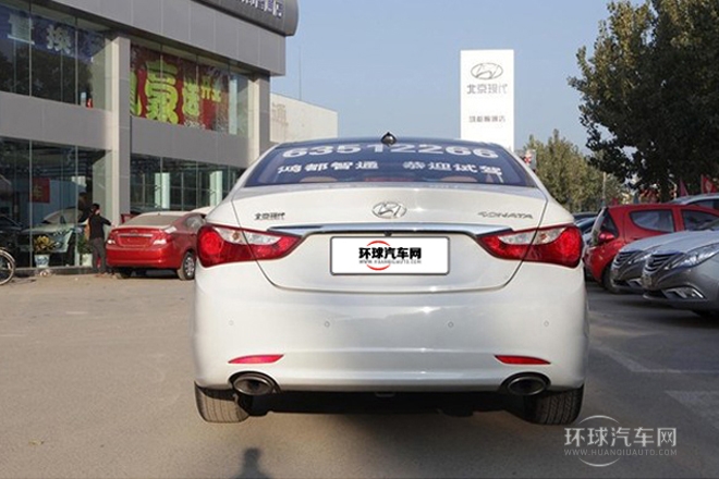 2013款 2.0L 自動頂級版