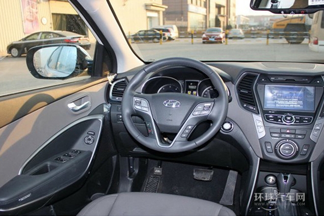 2013款 2.2T 四驅豪華版 7座