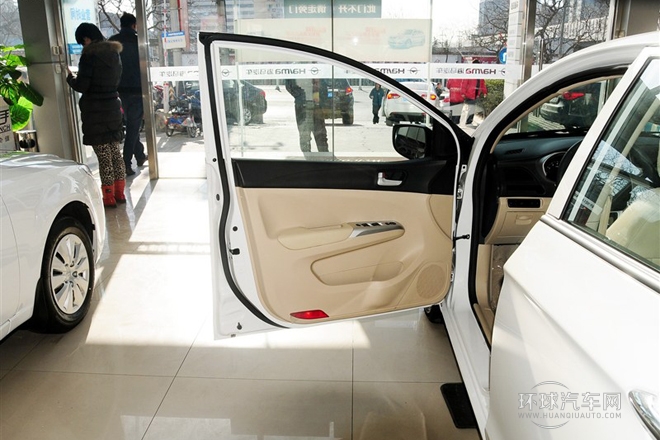 2014款 1.5L 手動旗艦型